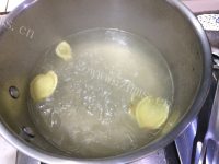 西洋菜猪肝汤做法图解6)