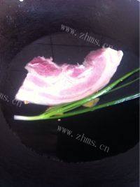 经典菜回锅肉做法图解1)