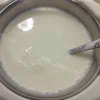 自制水果酸奶做法图解4)