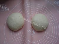 香味扑鼻的意式薄底香肠披萨做法图解1)