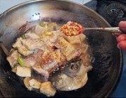 红烧咸鱼做法图解5)