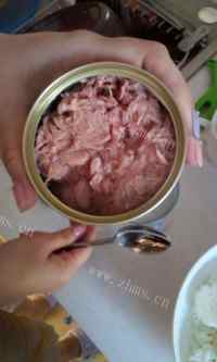 热腾腾的韩式饭团做法图解3)