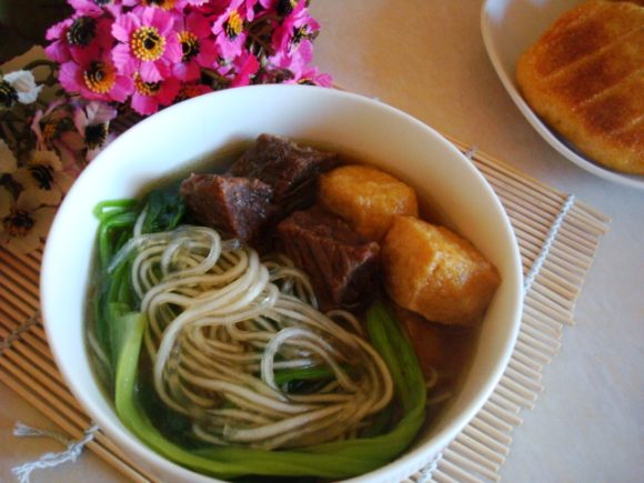 简易牛肉粉丝汤
