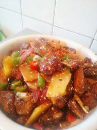 家常干锅排骨