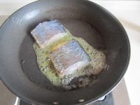 营养的火腿鱼块佐豆泥的做法图解六