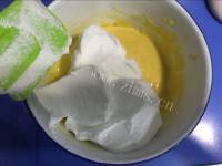 美味的裱花蛋糕做法图解7)