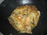 香脆的酥鲫鱼