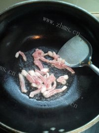 美味佳肴般的青椒肉丝做法图解3)