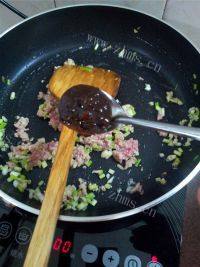 家常的肉末豆腐做法图解5)