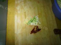 口感极佳的白菜粉条做法图解3)