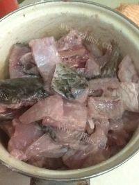 自己做的酸菜鱼做法图解3)