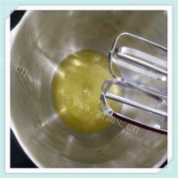 好吃的红豆牛油忌廉蛋糕做法图解10)