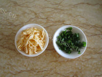 美味的荠菜鲜肉馄饨做法图解9)