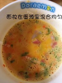 早餐吃面片鸡蛋饼做法图解3)