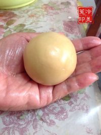 自制红豆沙月饼做法图解9)