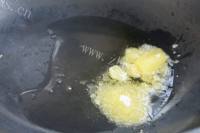 油而不腻的红烧羊排做法图解4)