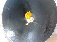 自制焖鸭肉做法图解4)