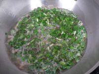 爱美食韭菜炒虾蛋做法图解6)
