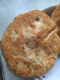 好吃的家常牛肉饼做法图解7)
