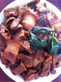家常菜腊肉炒笋干