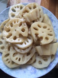 家常菜素炒藕片