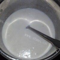 陶醉其中的椰汁西米糕做法图解3)