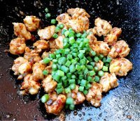 蒜蓉爆炒鸡脆骨做法图解9)
