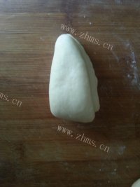 自制心形椰蓉面包做法图解11)