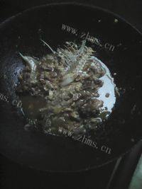 美味的辣椒鱼肉做法图解1)