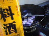 家常菜荷兰豆炒腊肉做法图解6)