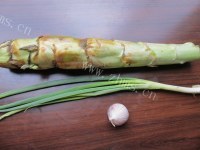 美味的凉拌莴笋丝做法图解1)