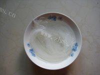 蒜蓉粉丝蒸鲍鱼做法图解1)