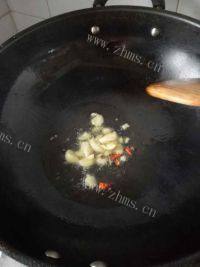 美味的香菇肉酱做法图解3)