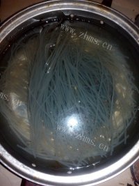 家常菜包菜粉条做法图解1)