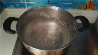 色泽鲜亮的番薯糖水做法图解3)