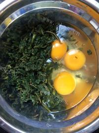 美味的香椿炒鸡蛋做法图解2)