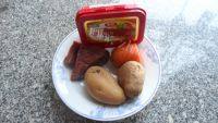家常菜土豆焖牛肉做法图解1)