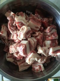 营养丰富的羊肉炖萝卜做法图解1)