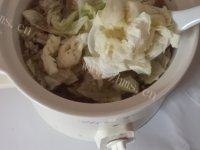 家常菜牛肉白菜煲做法图解9)