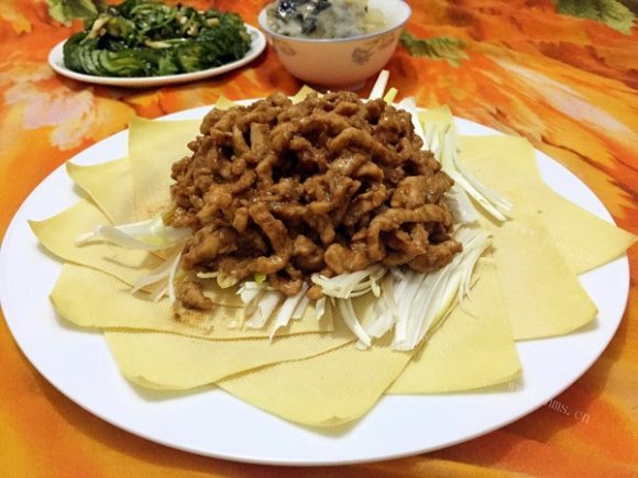 喷香的京酱肉丝