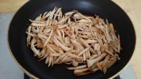 妈妈最爱的干煸杏鲍菇做法图解8)