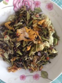 家常菜香椿炒鸡蛋