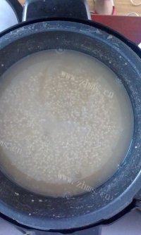 美味早餐小米红豆粥做法图解5)