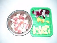 好吃的砂锅茭白炖肉做法图解1)