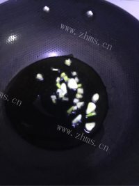 唇齿留香的乌鸡汤做法图解2)