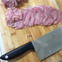 可口的锅包肉做法图解1)