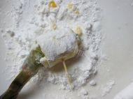 酥脆的芝心虾球做法图解7)