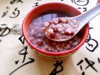 美味早餐红豆薏米粥