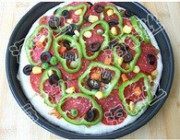 自制意大利肠PIZZA做法图解8)