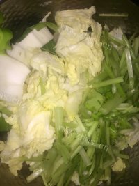 芳香四溢的麻辣香锅做法图解5)